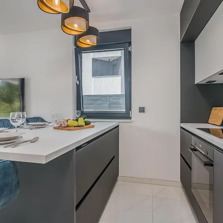 Lägenhet Ak Lux By Interhome