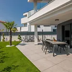 Ak Lux By Interhome Lägenhet