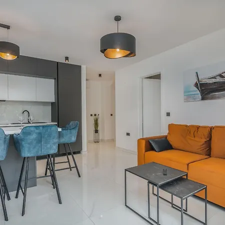 Apartamento Ak Lux By Interhome